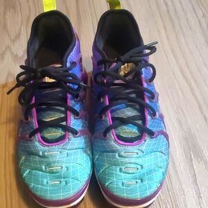 Nike Blue and Purple Athletic Shoes with Lace-Up Design